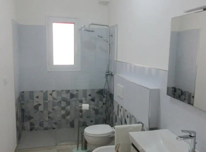 Antonella House Апартаменты Торре-Вадо